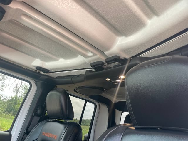 Used 2020 Jeep Gladiator Mojave AWD/4WD image 28