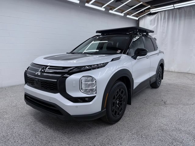 New 2026 Mitsubishi Outlander AWD image 5