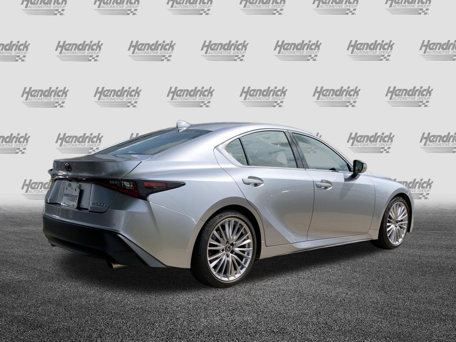 Used 2023 Lexus IS 300 w/ Premium Package RWD image 10