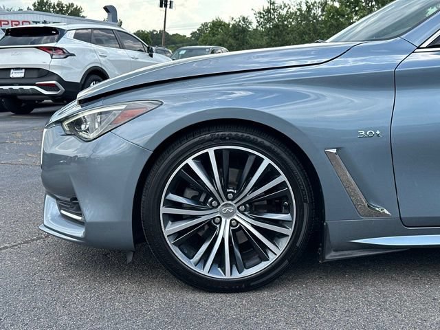 Used 2018 INFINITI Q60 3.0t Luxe w/ Sensory Package 3.0T Luxe RWD image 9