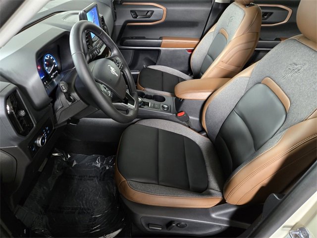 Used 2024 Ford Bronco Sport Outer Banks w/ Tech Package image 13