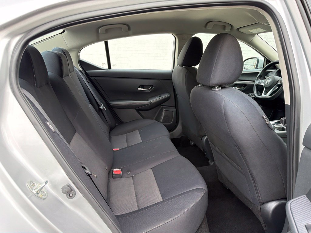 Used 2023 Nissan Sentra SV FWD image 10