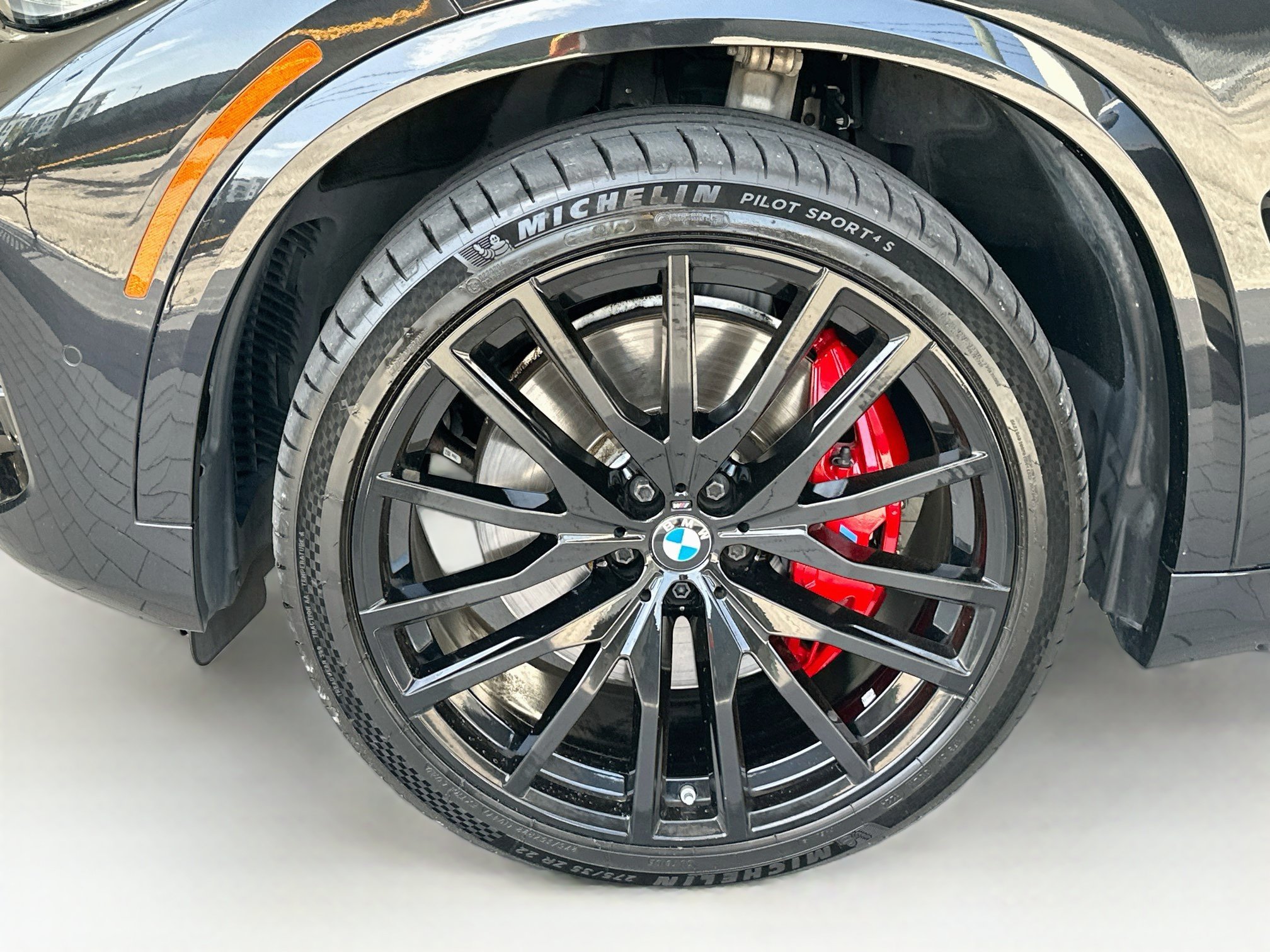 Used 2021 BMW X5 M50i w/ Executive Package AWD/4WD image 27