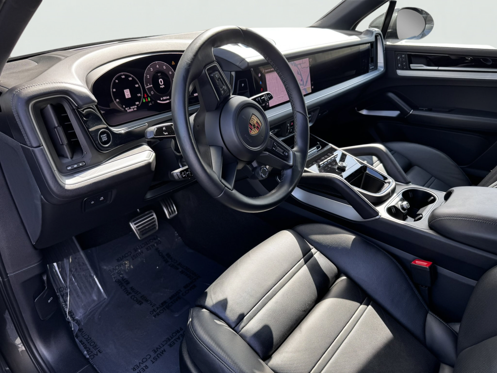 Certified 2024 Porsche Cayenne S AWD/4WD image 15