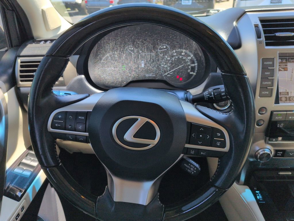 Used 2020 Lexus GX 460 Premium w/ Premium Package AWD/4WD image 14