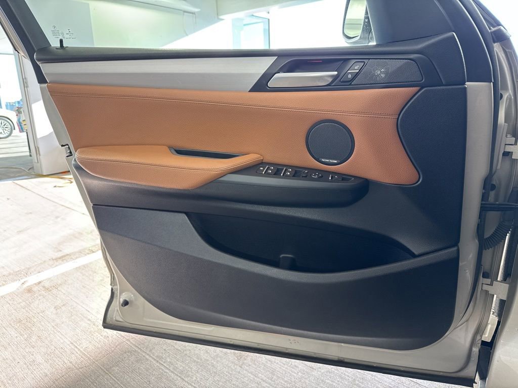 Used 2017 BMW X3 xDrive35i image 12