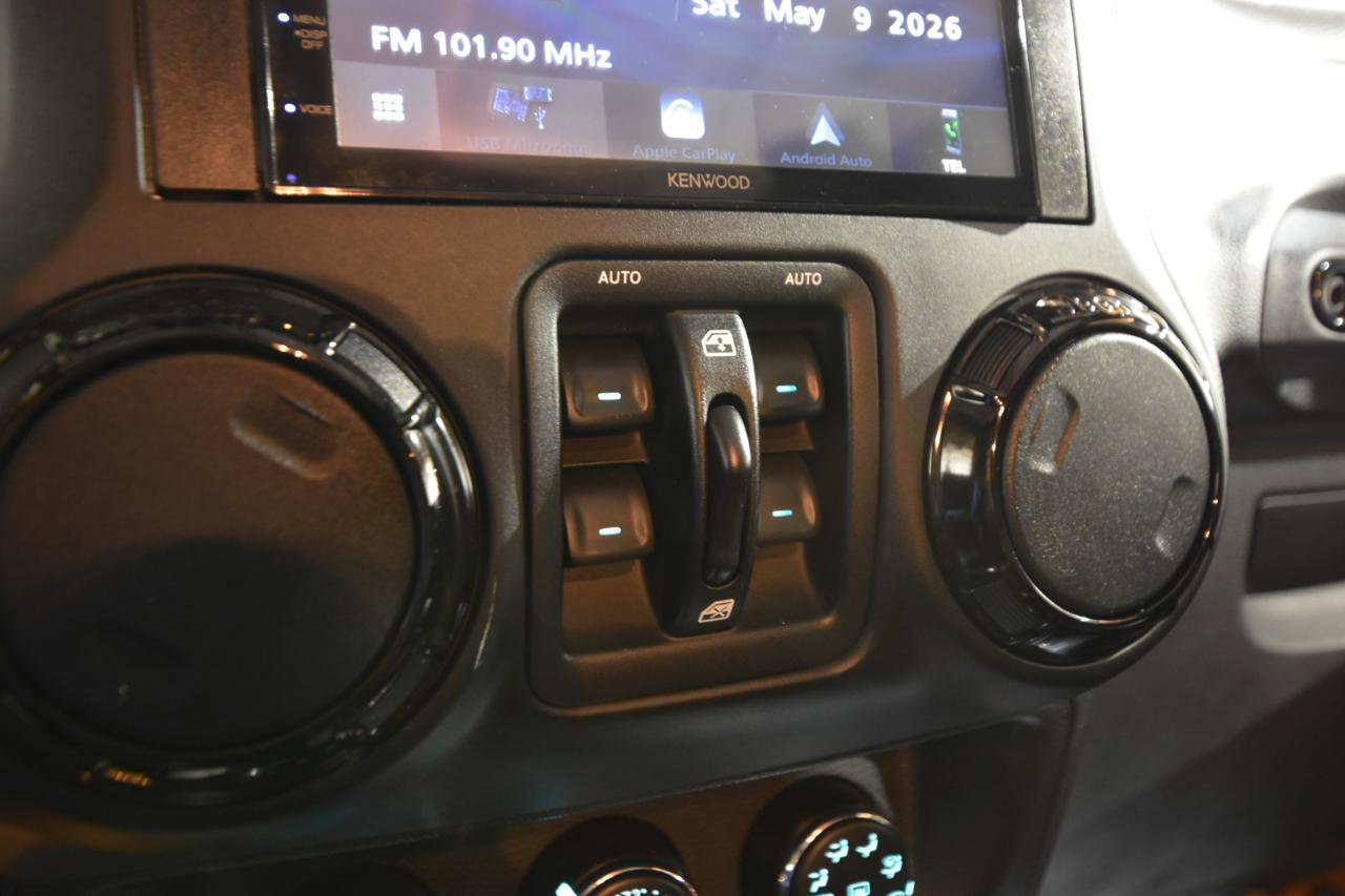 Used 2014 Jeep Wrangler Unlimited Sahara AWD/4WD image 26