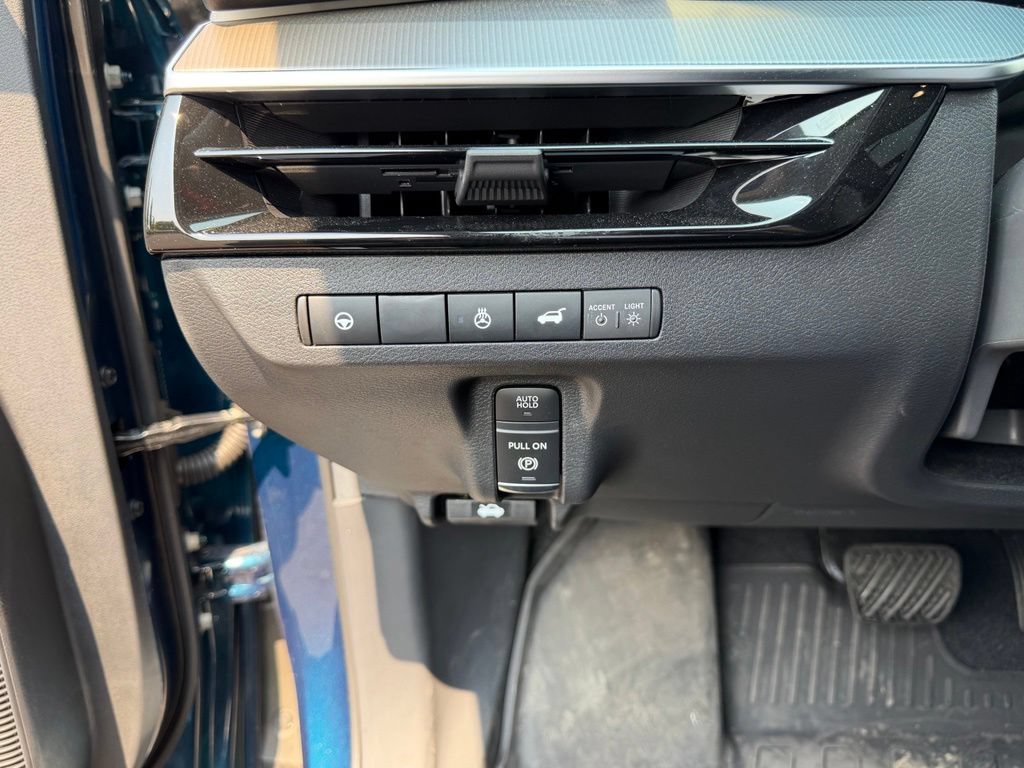 Used 2025 Nissan Murano SL w/ Cargo Package AWD/4WD image 18
