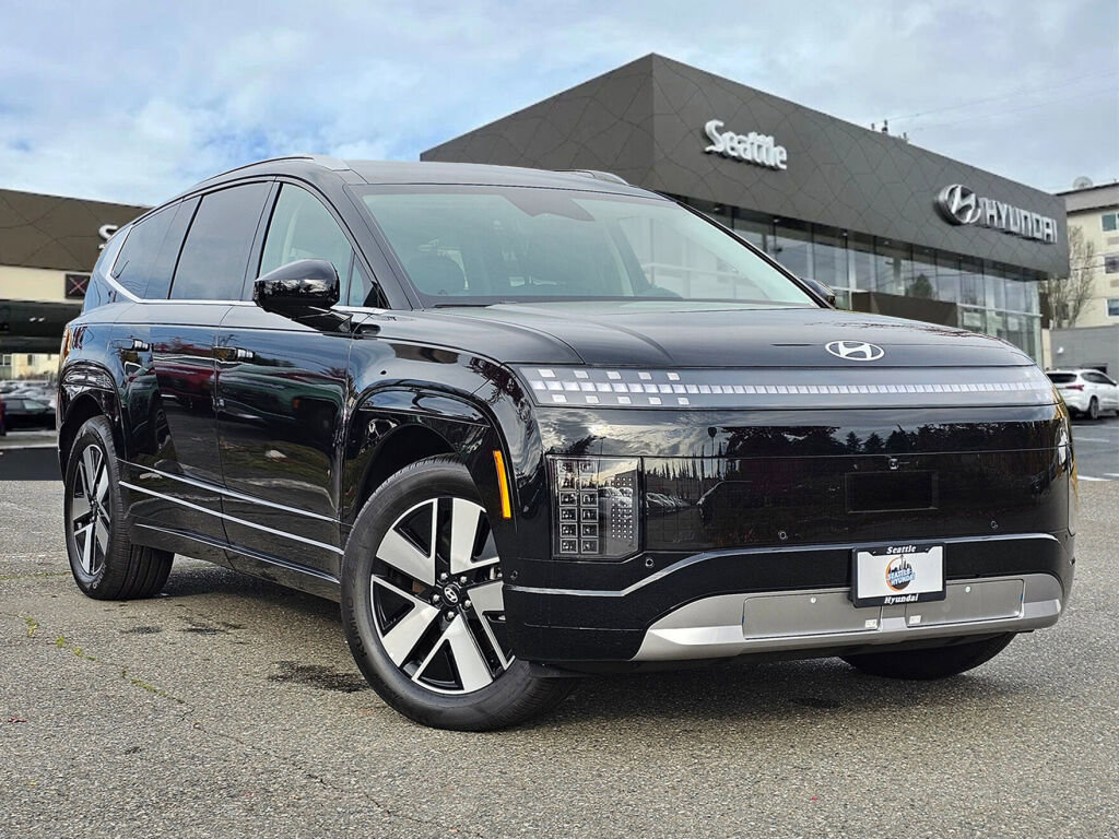 New 2026 Hyundai Ioniq 9 SEL