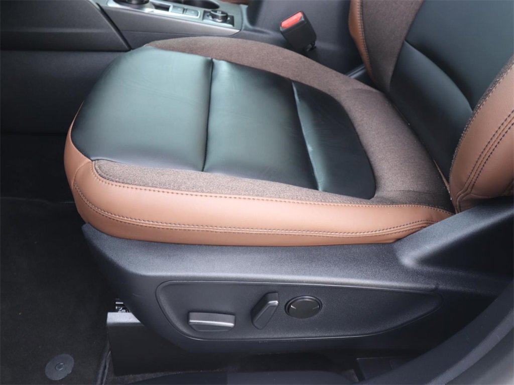 Used 2025 Ford Bronco Sport Outer Banks image 16