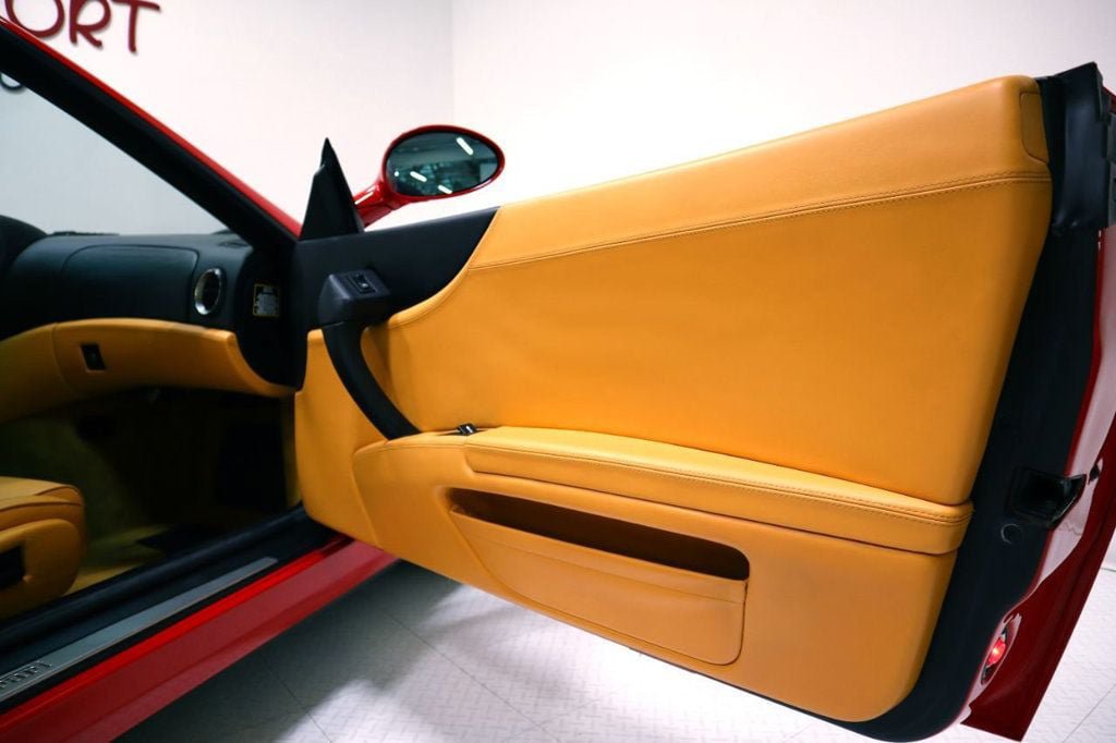 Used 1999 Ferrari 550 Maranello Coupe RWD image 37