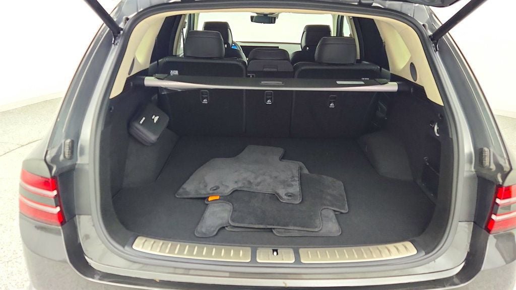 Used 2025 Genesis GV80 3.5T Prestige image 23