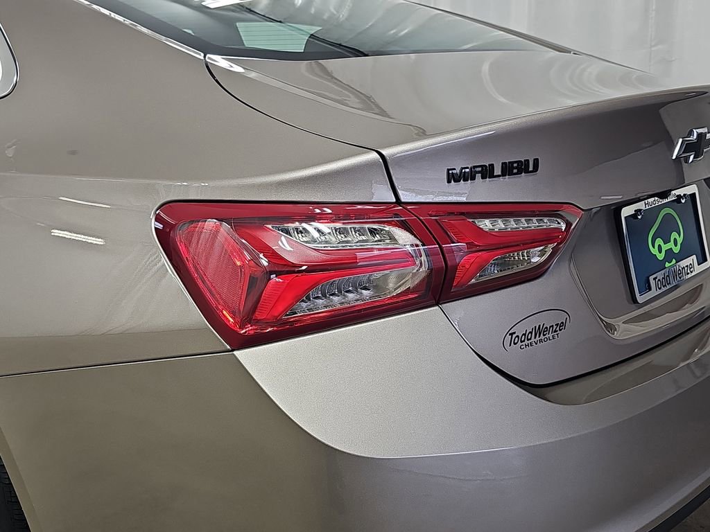 Used 2023 Chevrolet Malibu LT w/ Sport Edition FWD image 38