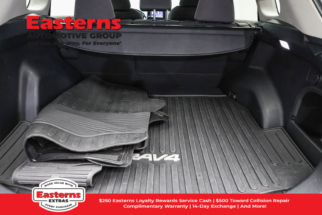 Used 2024 Toyota RAV4 XLE w/ Convenience Package AWD/4WD image 10