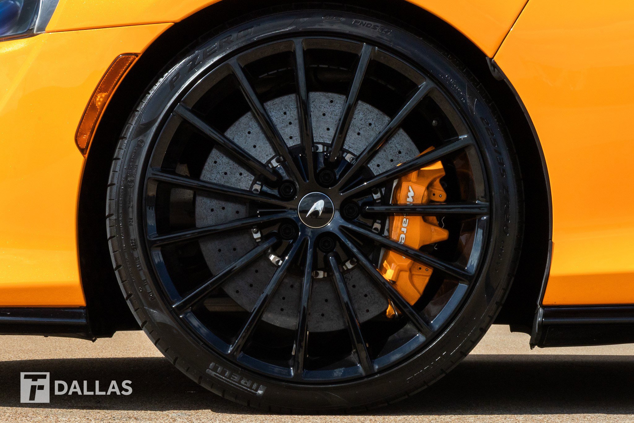 Used 2023 McLaren GT image 8