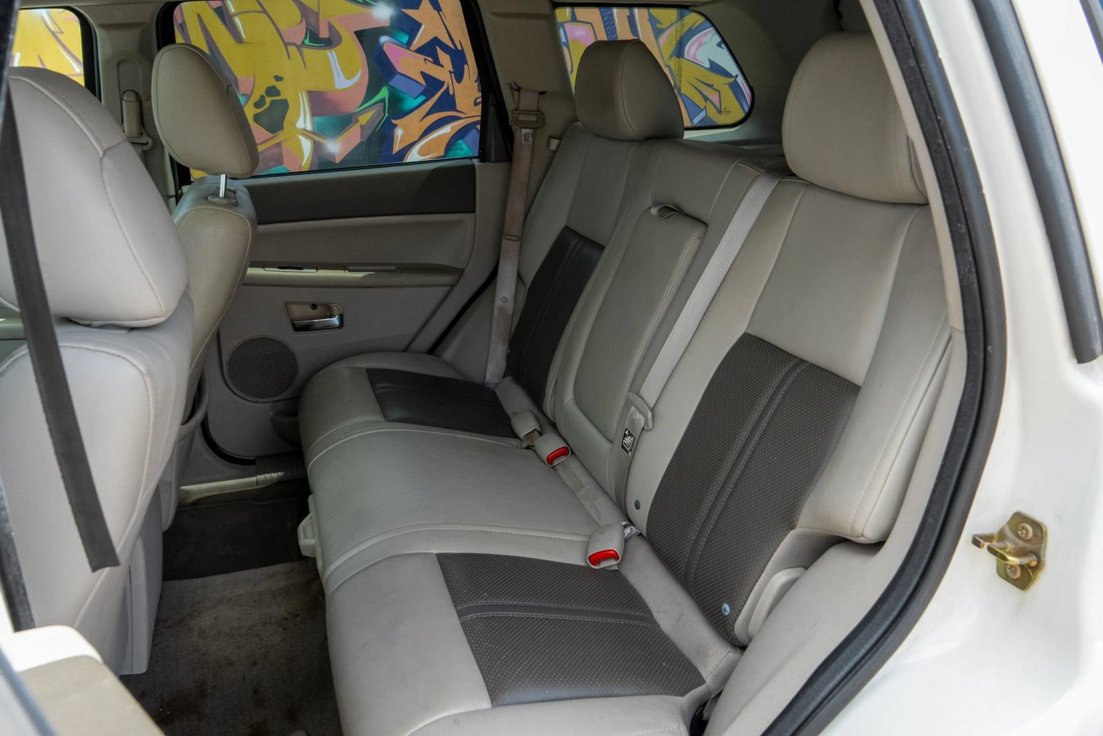 Used 2007 Jeep Grand Cherokee Limited RWD image 22