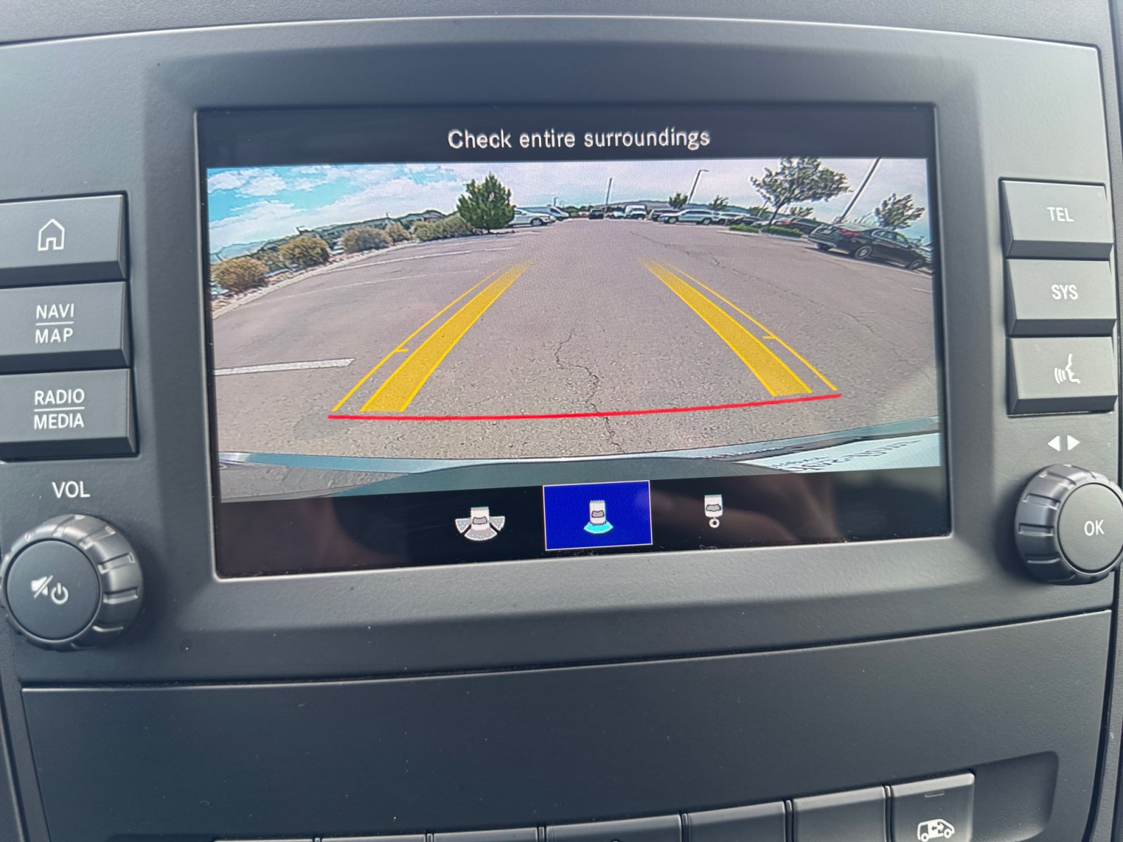 Used 2023 Mercedes-Benz Metris Passenger image 26