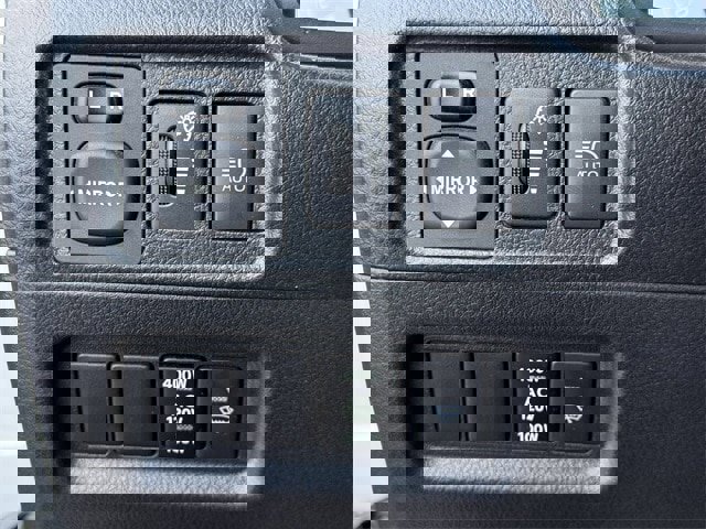 Used 2022 Toyota 4Runner TRD Off-Road image 23