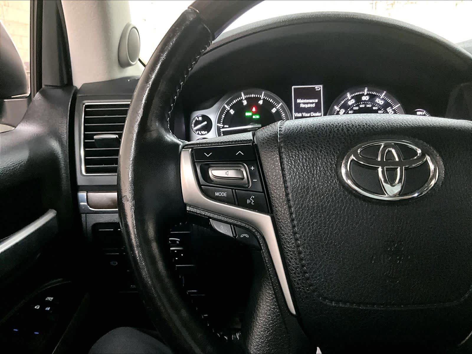 Used 2019 Toyota Land Cruiser AWD/4WD image 20