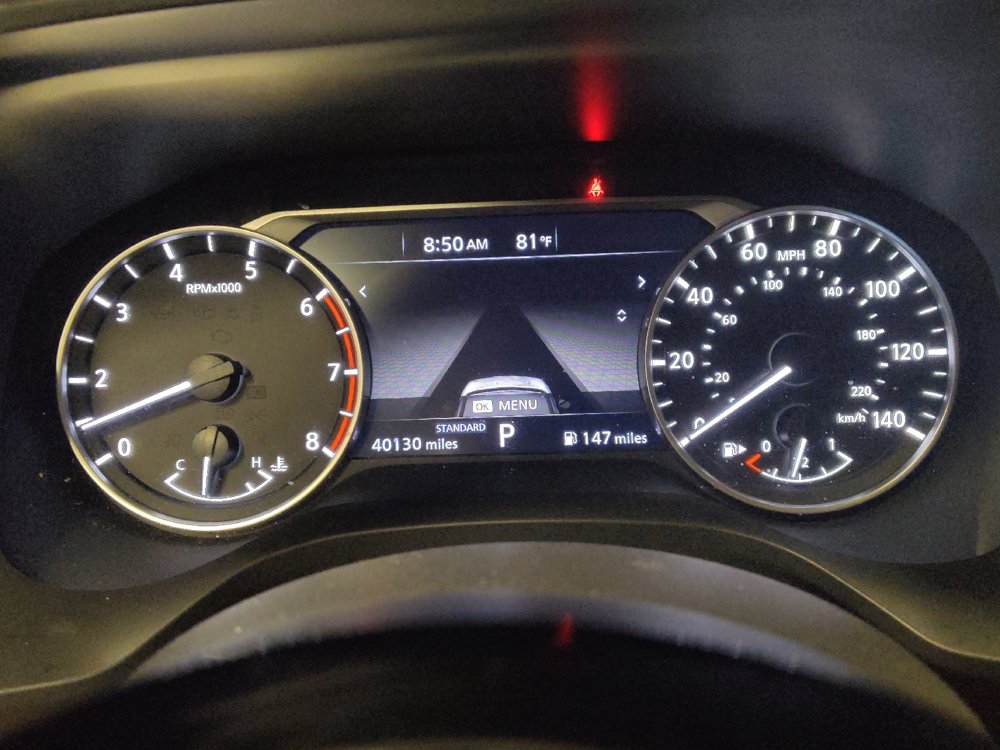 Used 2023 Nissan Rogue SV FWD image 23