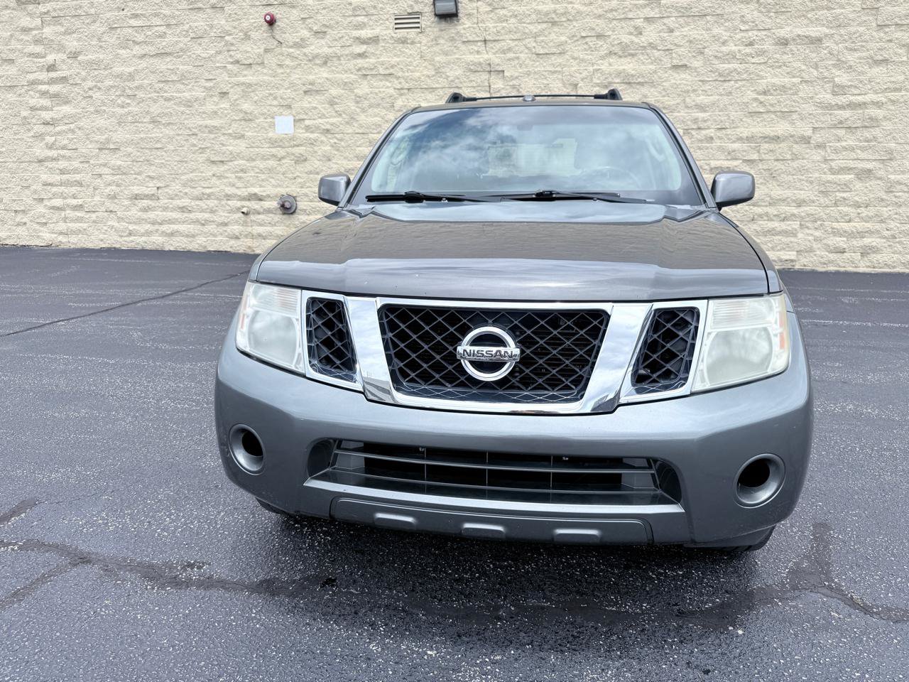 Used 2008 Nissan Pathfinder SE w/ Leather Pkg AWD/4WD image 8