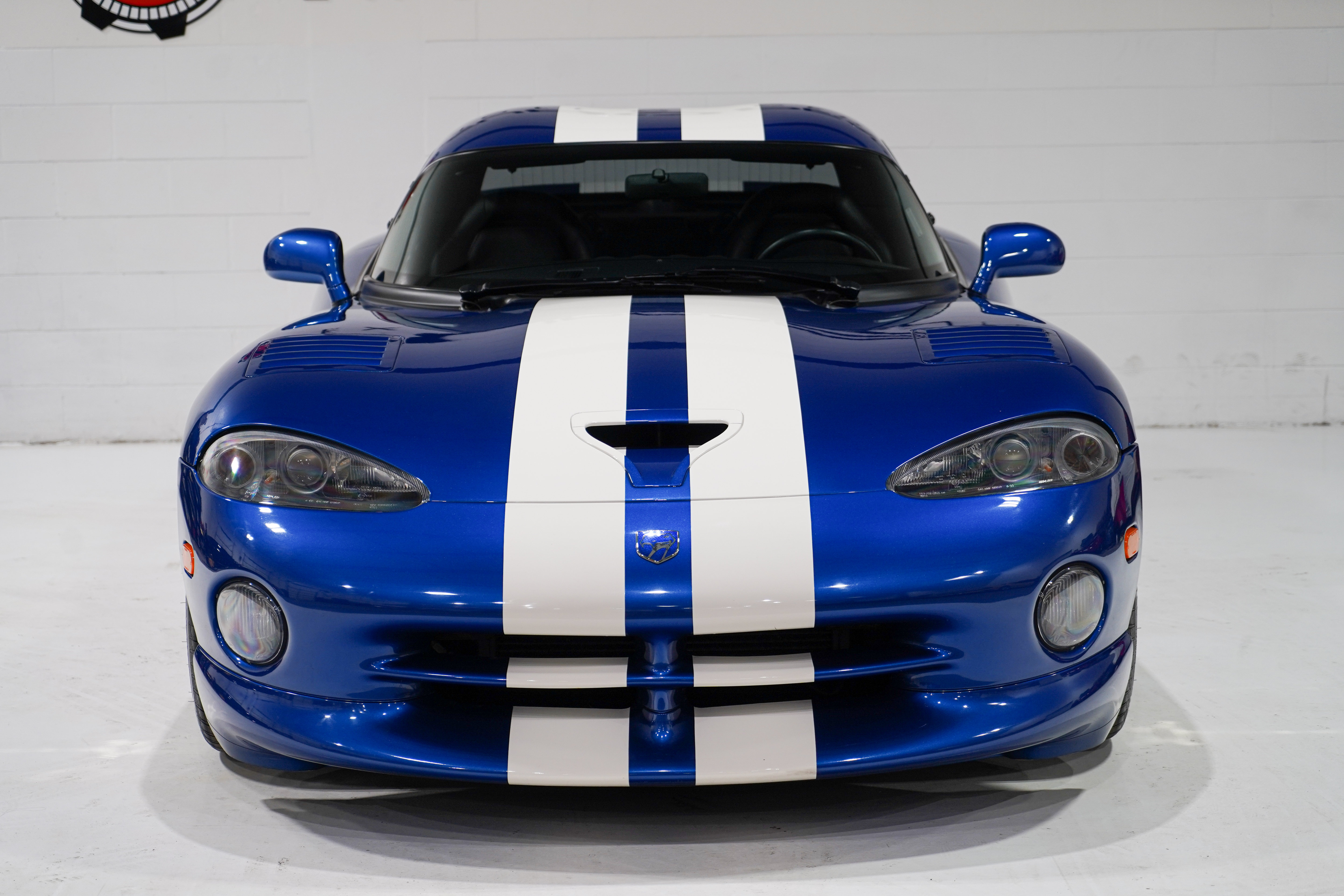 Used 1997 Dodge Viper GTS RWD image 17