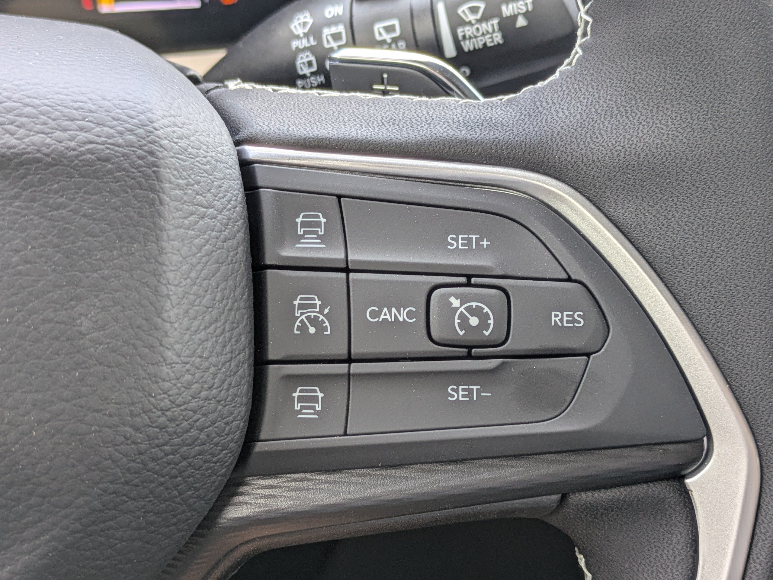 New 2026 Jeep Grand Cherokee Laredo X RWD image 21