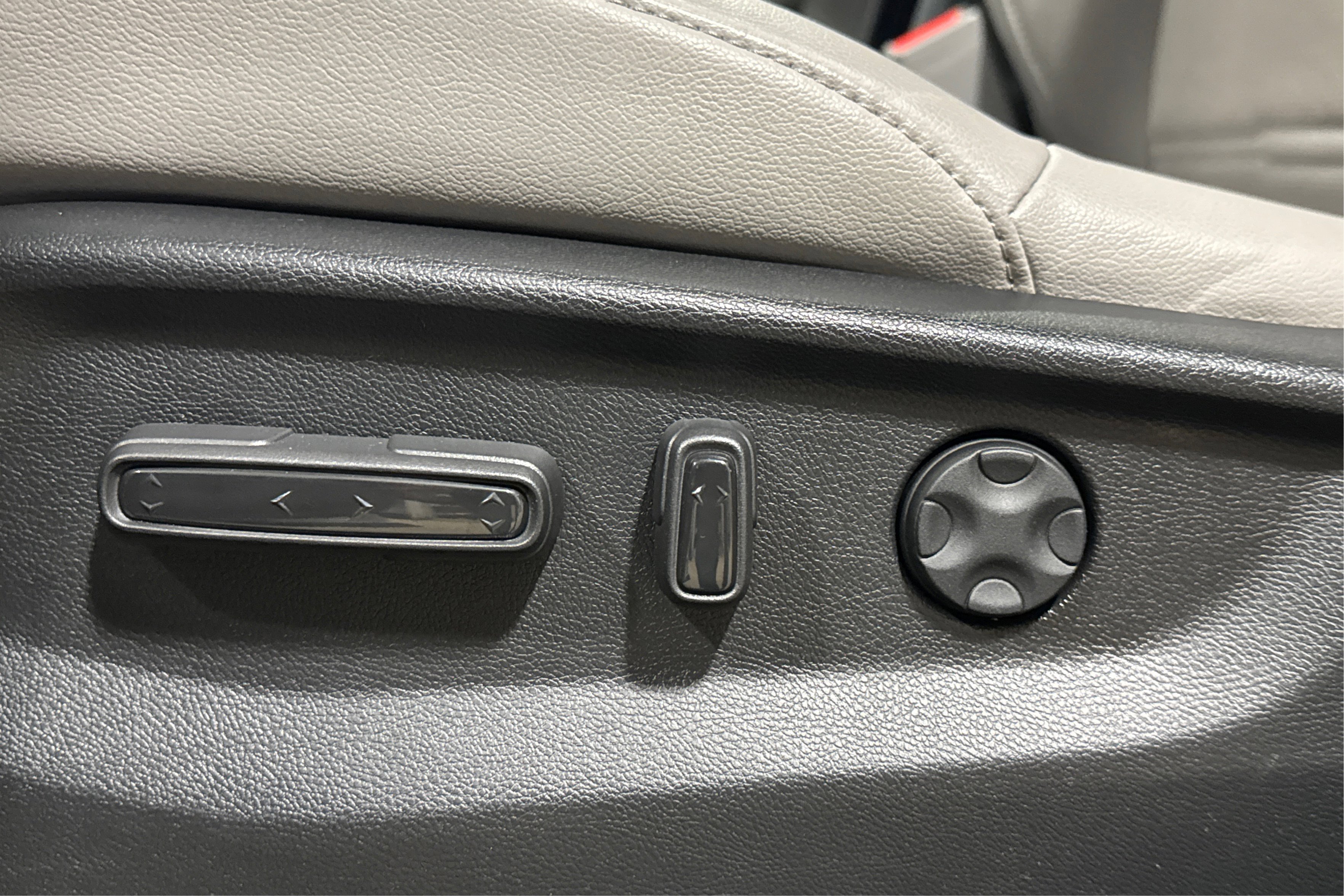 Used 2022 Honda CR-V EX-L image 19