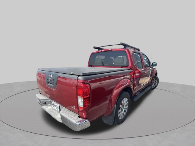 Used 2010 Nissan Frontier LE w/ Tow Hitch Pkg RWD image 3