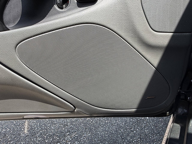 Used 2005 Mercedes-Benz SL 55 AMG image 23