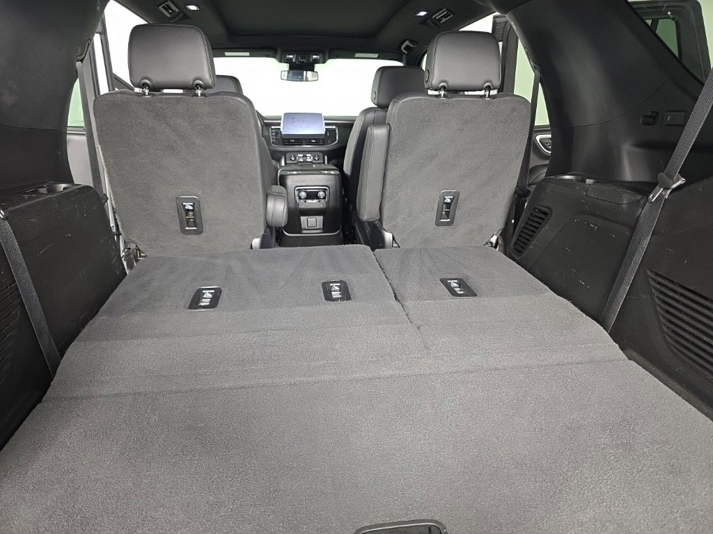 Used 2023 Chevrolet Tahoe Z71 w/ Luxury Package image 38