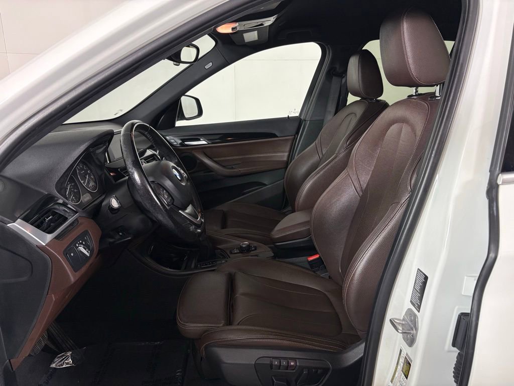 Used 2017 BMW X1 xDrive28i image 14