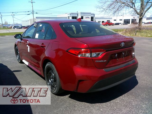 New 2026 Toyota Corolla LE FWD image 4