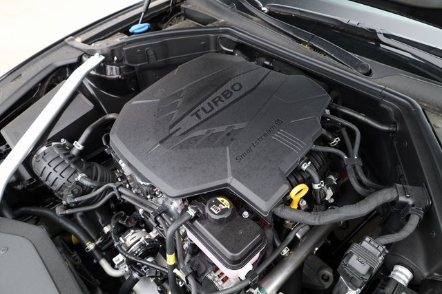 New 2025 Genesis G70 2.5T image 9