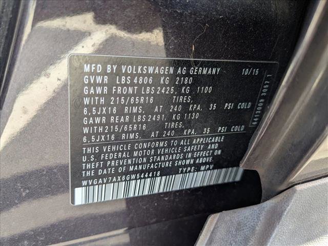 Used 2016 Volkswagen Tiguan S image 14