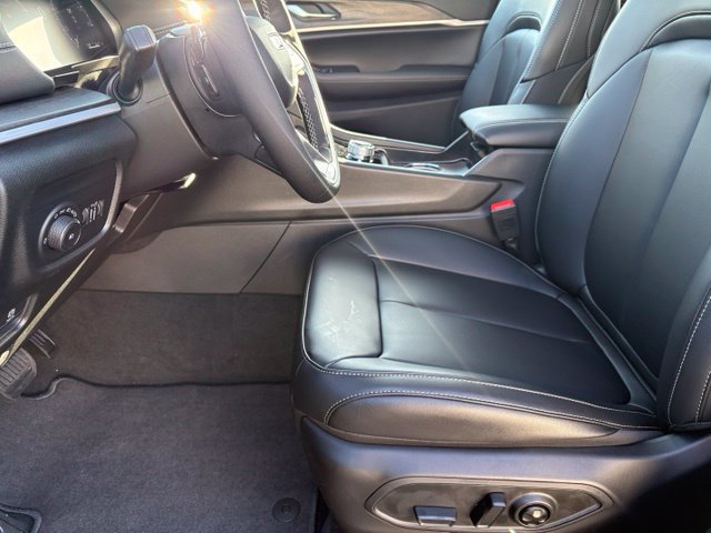 New 2027 Jeep Grand Cherokee L Limited AWD/4WD image 10