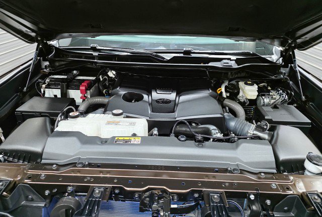 Used 2023 Toyota Tundra Limited AWD/4WD image 43