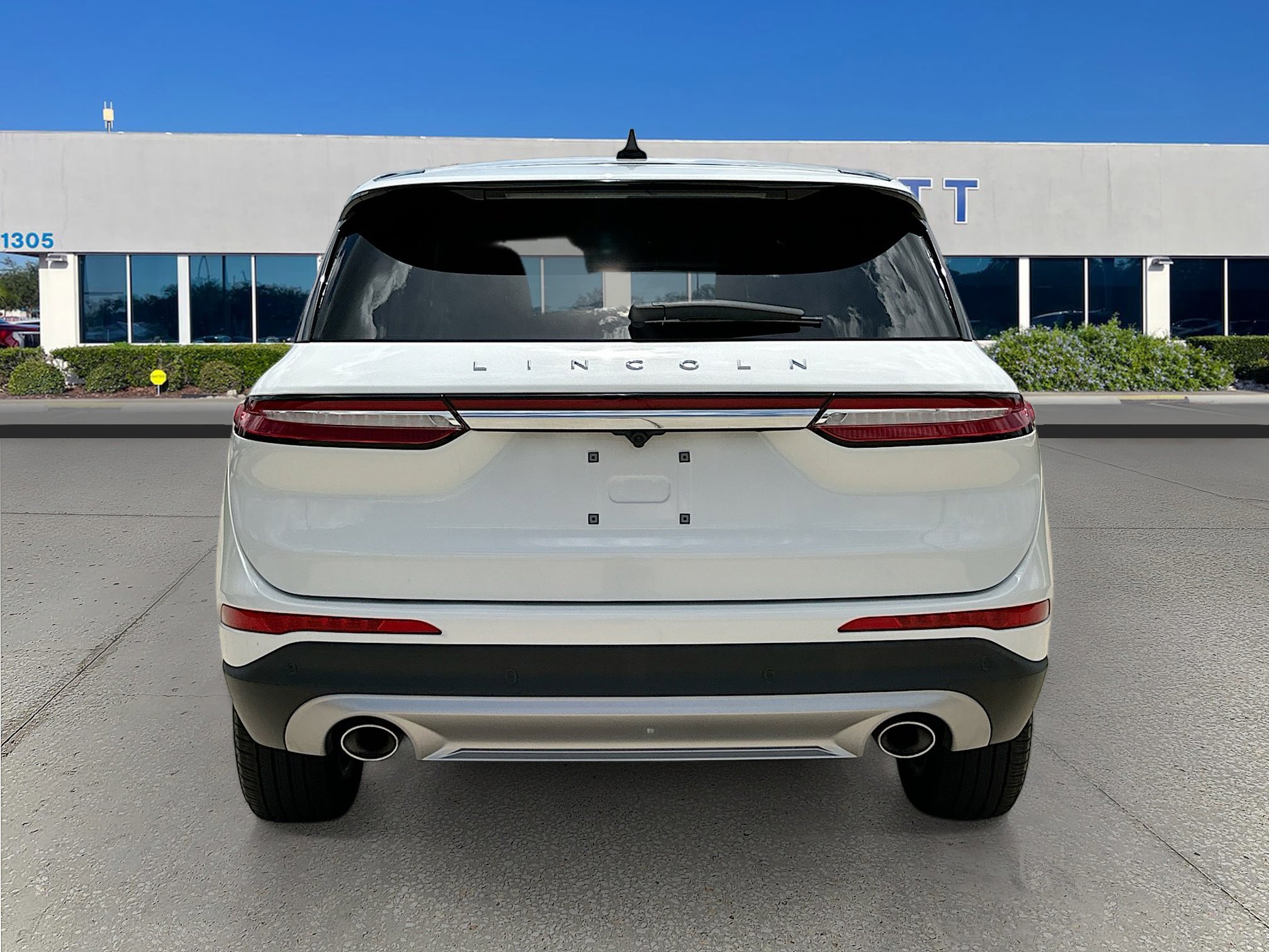 Used 2025 Lincoln Corsair Reserve FWD image 6