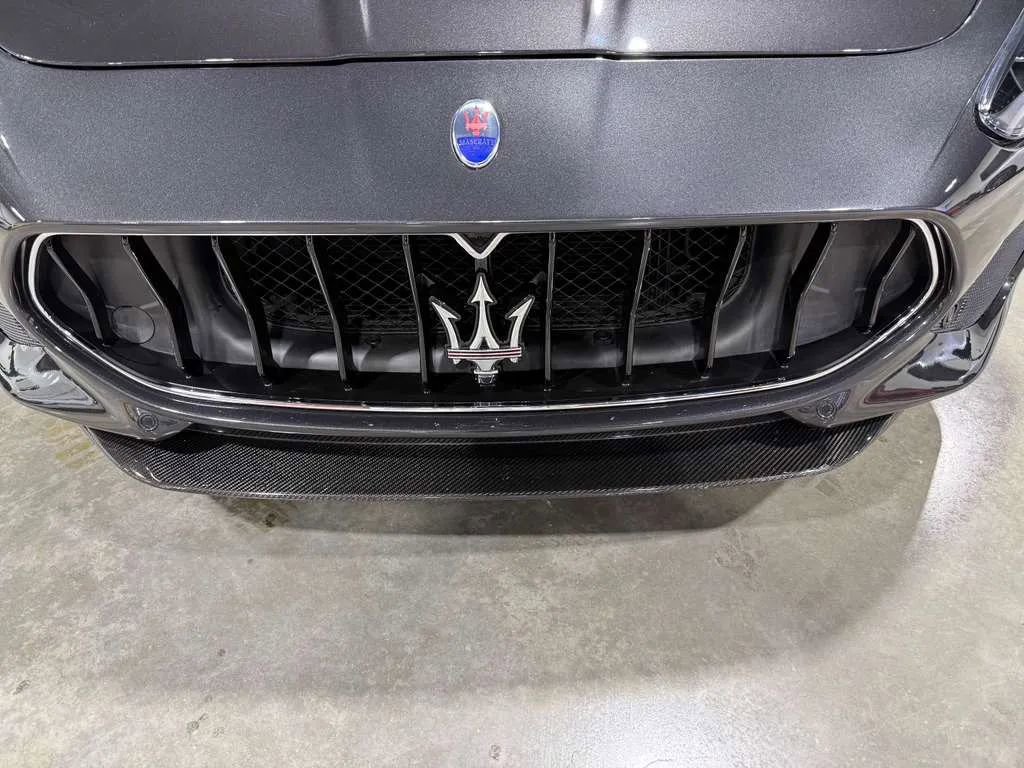 Used 2018 Maserati GranTurismo MC image 19