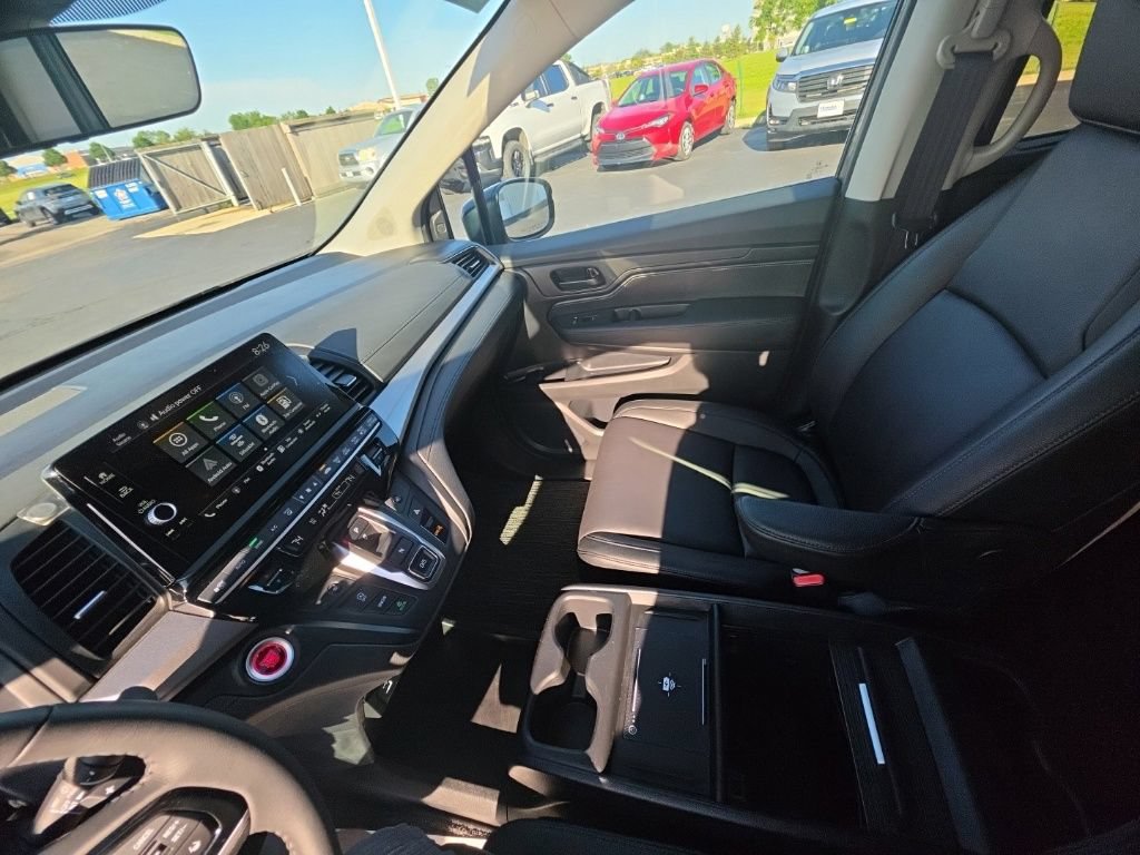 Certified 2026 Honda Odyssey EX-L image 25