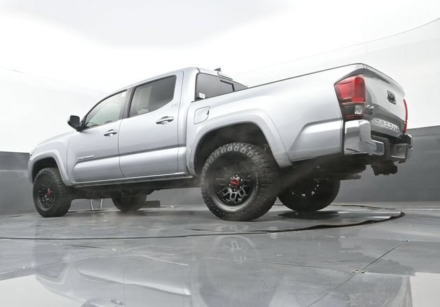 Used 2022 Toyota Tacoma SR5 AWD/4WD image 26