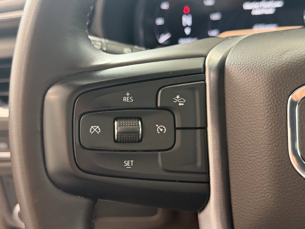 Certified 2023 GMC Yukon XL SLE w/ Gmc Pro Safety Plus Package RWD image 23