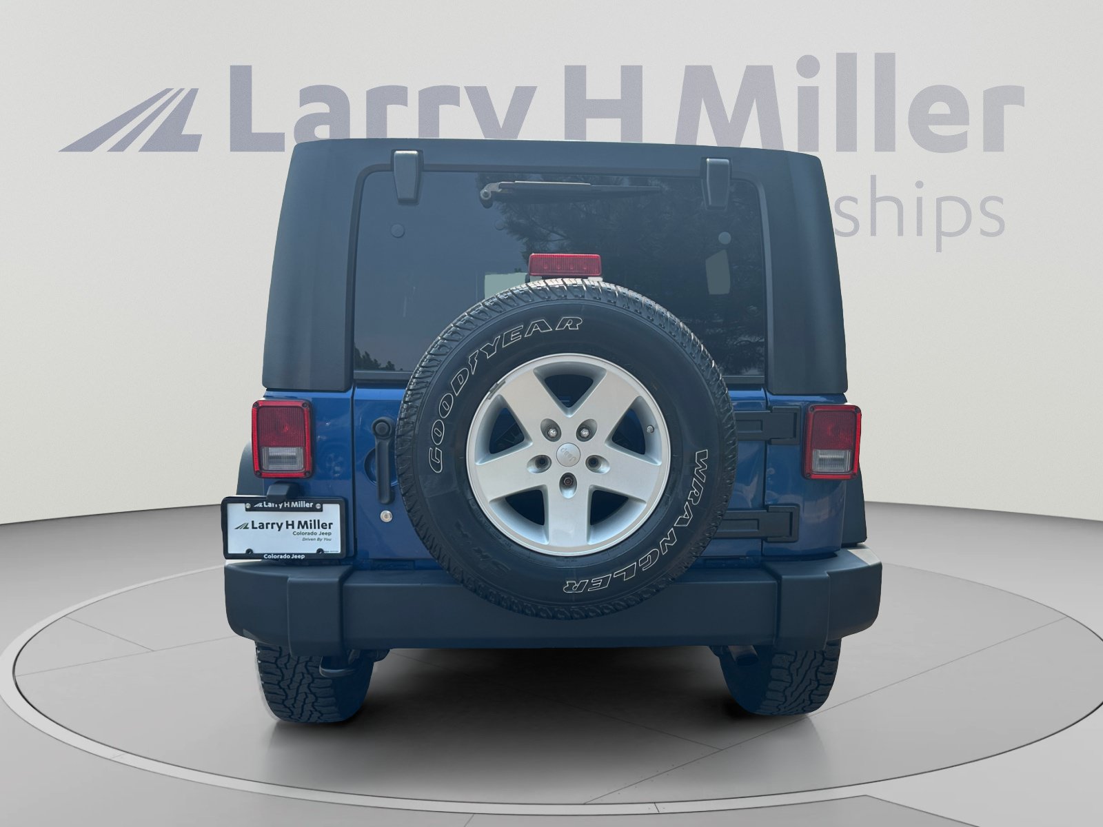 Used 2010 Jeep Wrangler Unlimited Sport AWD/4WD image 4