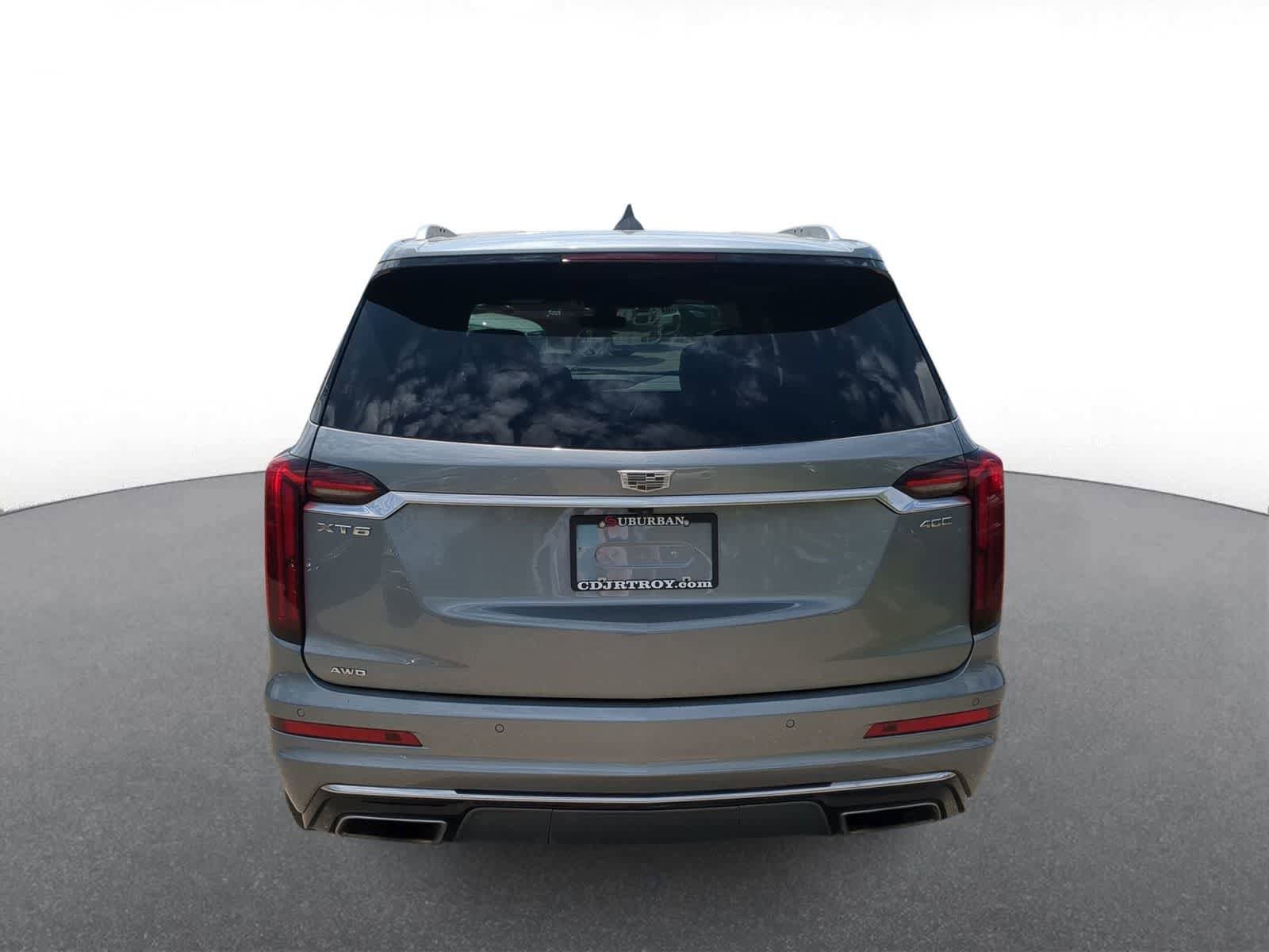 Used 2024 Cadillac XT6 Premium Luxury AWD/4WD image 7
