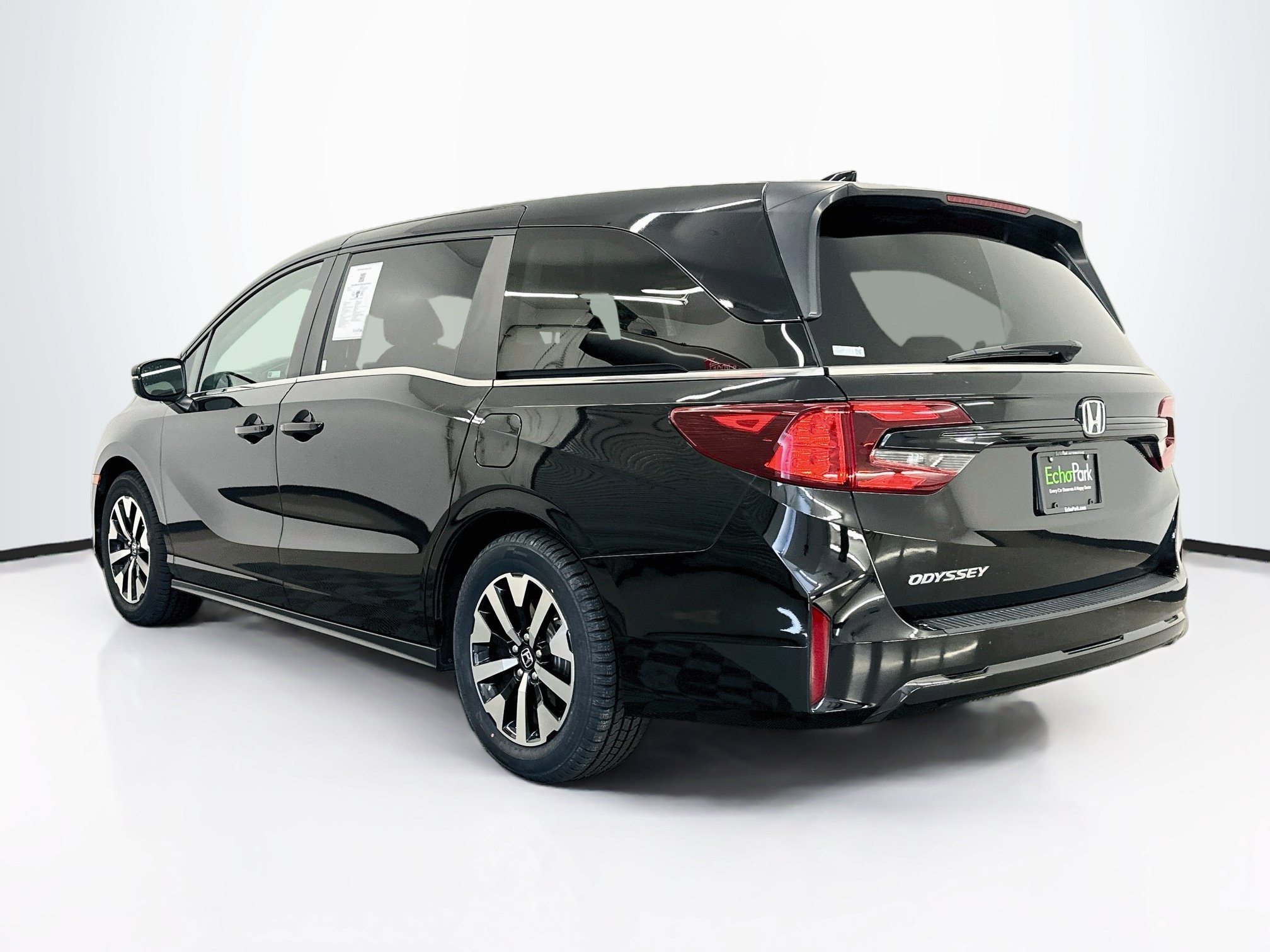 Used 2025 Honda Odyssey EX-L image 5