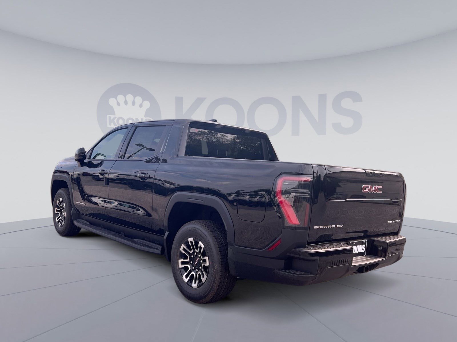 New 2026 GMC Sierra EV Elevation image 4
