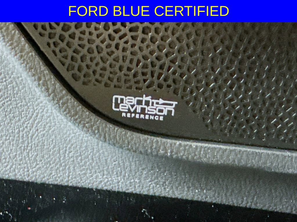 Used 2022 Lexus LX 600 4WD w/ Luxury Package image 19