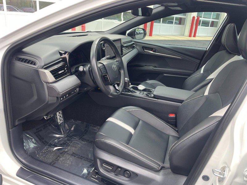 Used 2025 Toyota Camry SE w/ Multimedia Upgrade Package FWD image 20