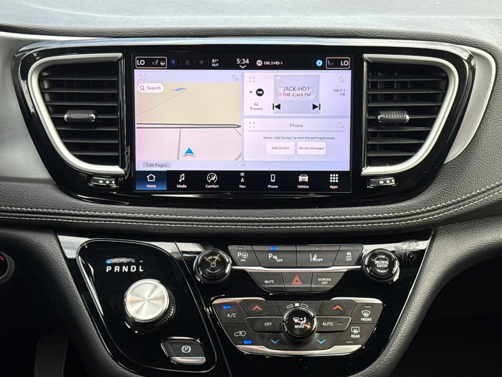 Used 2024 Chrysler Pacifica Limited FWD image 14