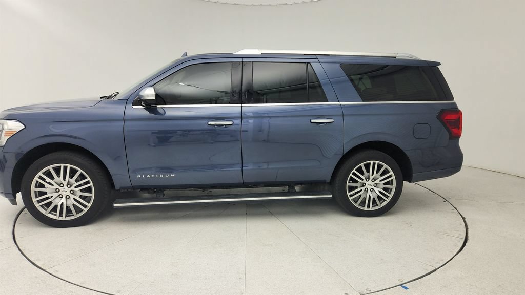 Used 2022 Ford Expedition Max Platinum RWD image 4